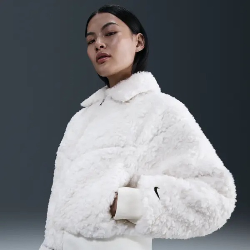 Nike Women's Essential Loose Sherpa‎ Bomber Jacket NWT